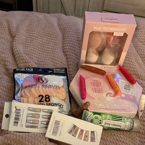 Other - Beauty and Skincare Bundle with Sponges and Masks